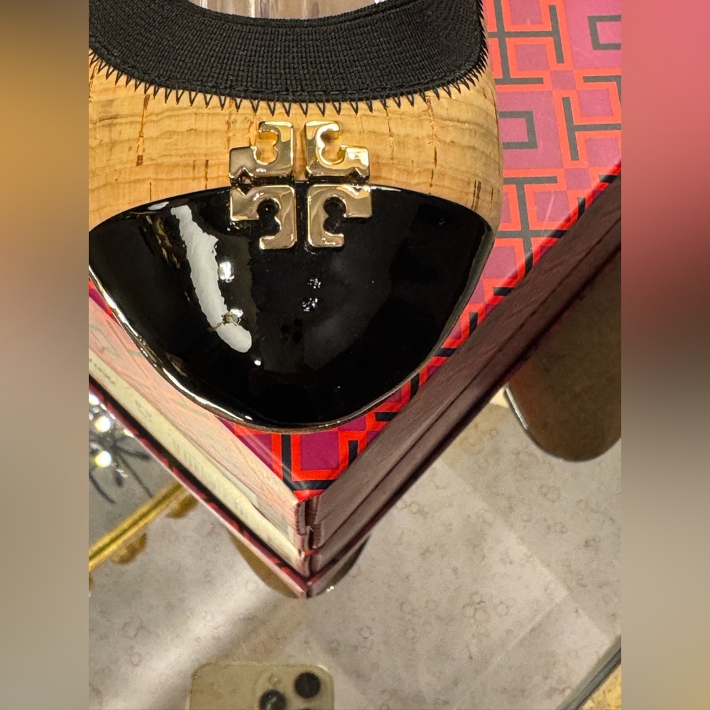 Tory Burch Natural/Black Cork/Patent Ballet Flats - Picture 3 of 6